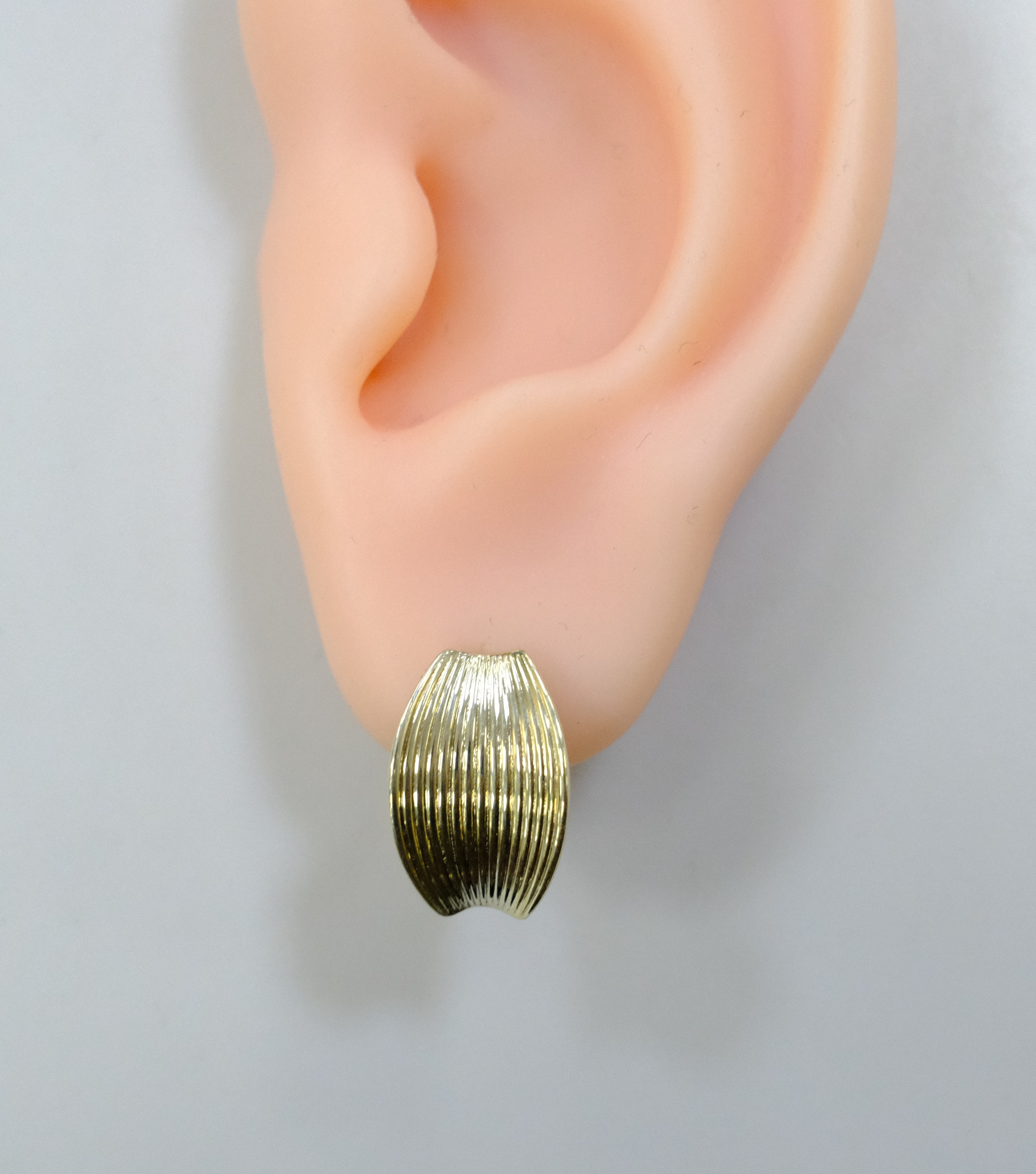 Серьги из желтого золота